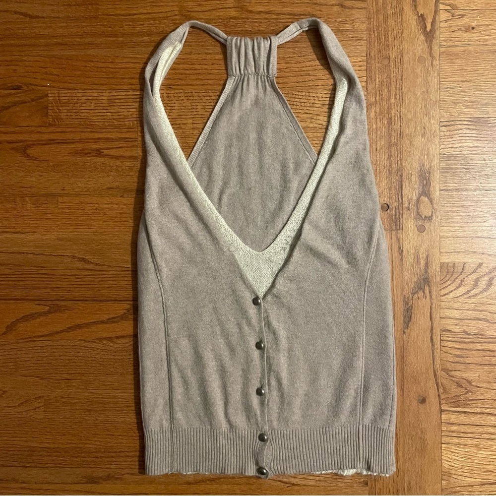 VOV Voice of Voices racerback sleeveless top